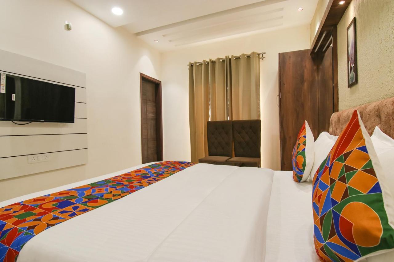 Fabhotel Spring Amritsar Exterior photo